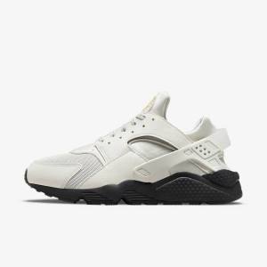 Men's Nike Air Huarache Trainers Light Beige / Black / Silver / Gold | NK952ZOL