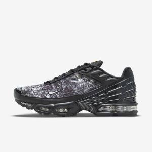 Men's Nike Air Max Plus 3 Trainers Black / Dark Grey / White | NK613FYN