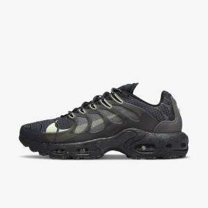 Men's Nike Air Max Terrascape Plus Trainers Black / Dark Grey / Light Green | NK127ICS