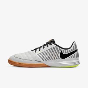 Men's Nike Lunar Gato II IC Indoor Court Football Shoes White / Yellow / Black | NK067FHP