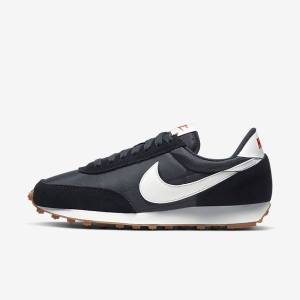 Women's Nike Daybreak Trainers Black / Brown / White | NK413KQJ