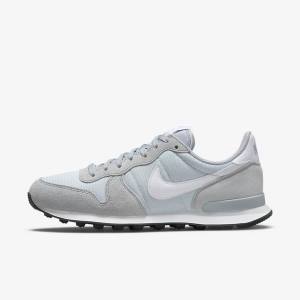 Women's Nike Internationalist Trainers Grey / Platinum / Black / White | NK964GIC